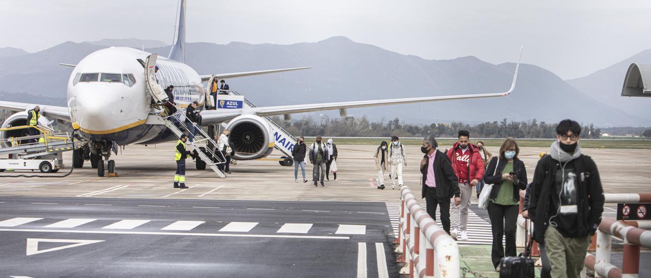 Passatgers a l&#039;aeroport de Girona