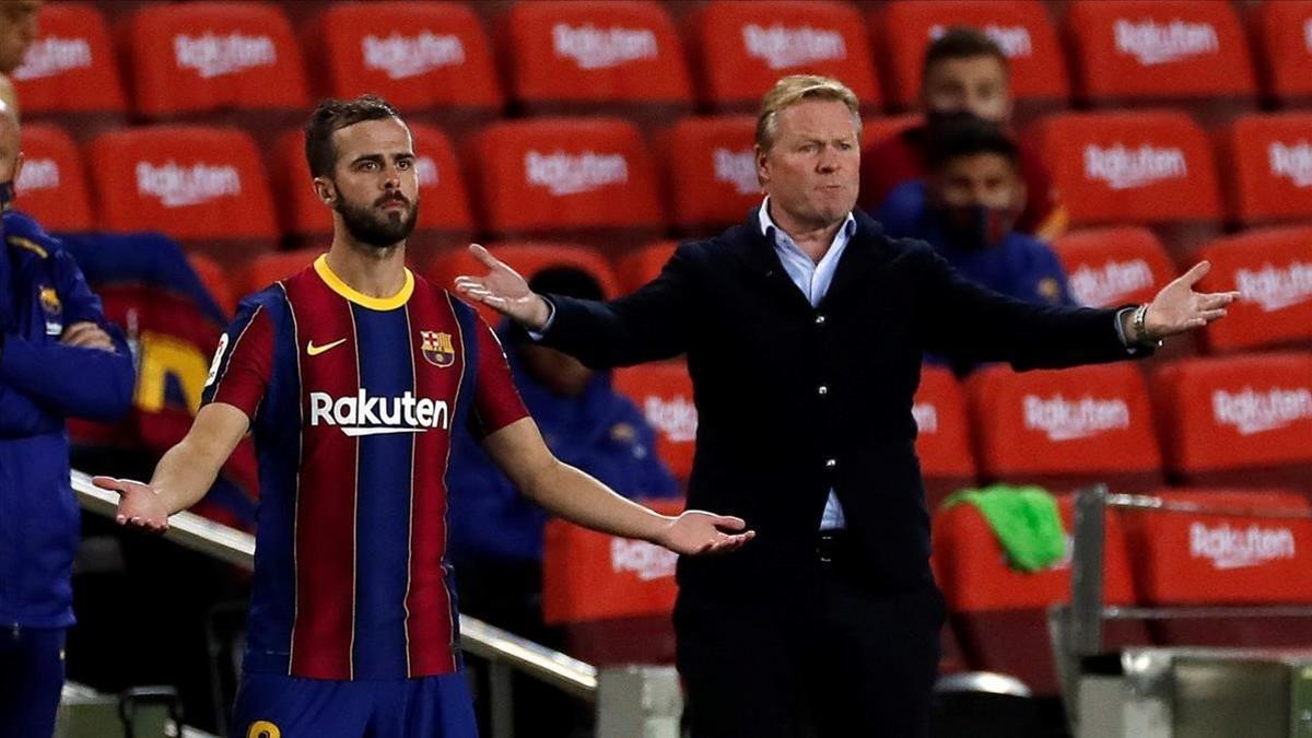 Koeman y Pjanic.