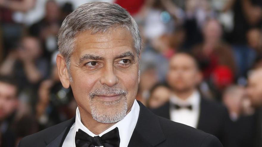 George Clooney, herido leve en una pierna tras sufrir un accidente de moto