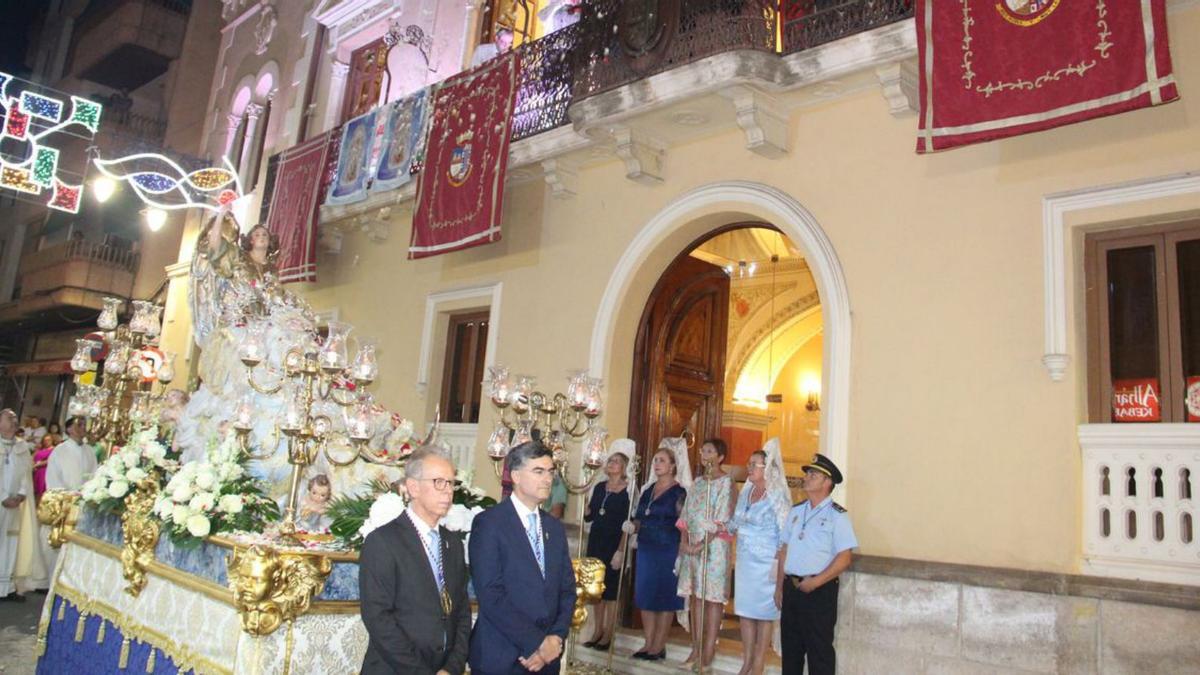 El glamour del folklore y la devoción a la Asunción dan paso a los días grandes de la Fiesta de la Vendimia