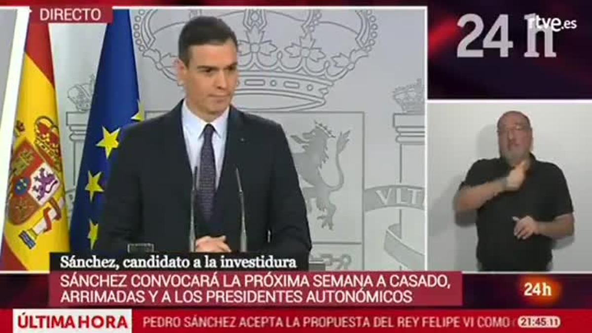 Un periodista protesta por el hecho de que Sánchez solo acepte dos preguntas