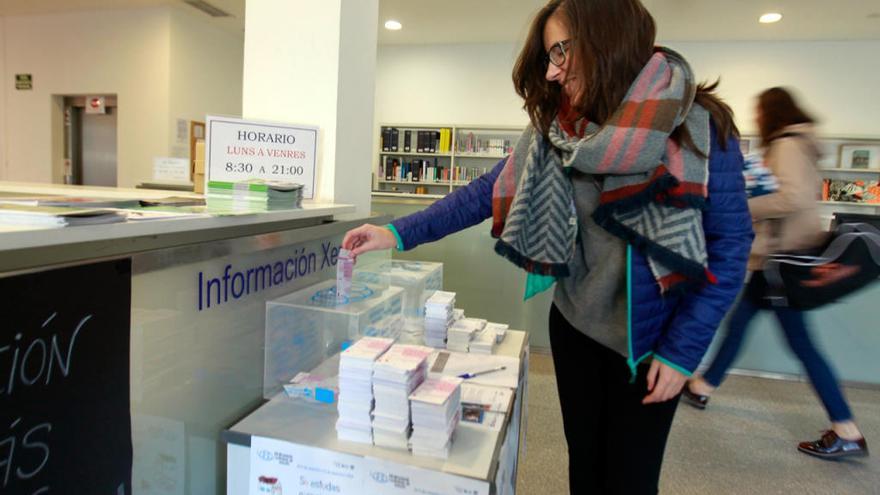 Una estudiante de Ourense participa en &#039;Se estudas, cooperas&#039; // Brais Lorenzo