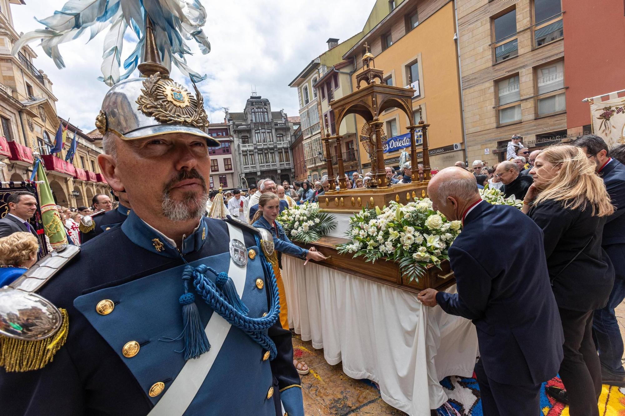 Celebración del Corpus en la Catedral de Oviedo