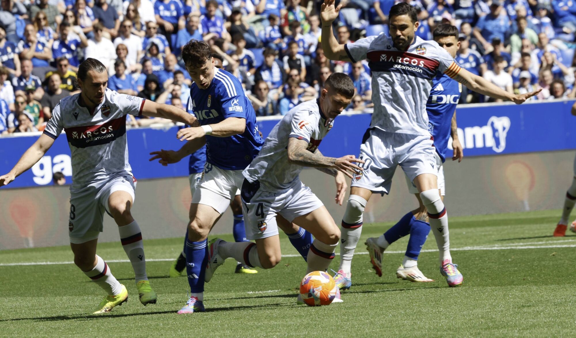 Así fue el partido entre el Oviedo y el Levante