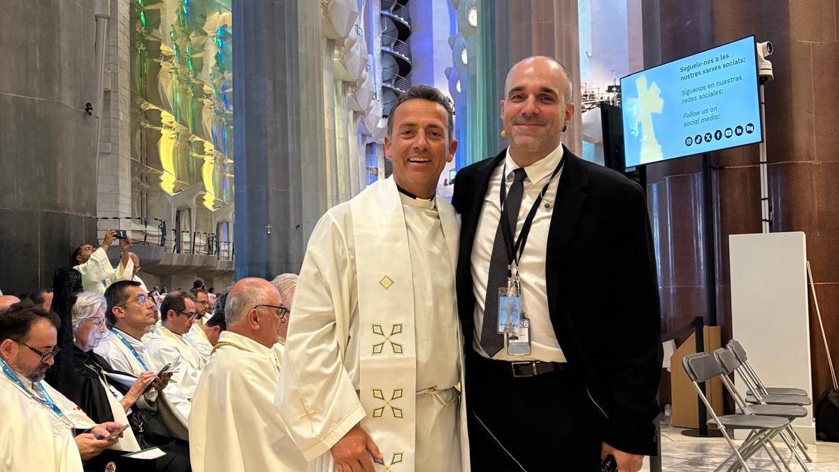 Galería de imágenes: Juan de la Rubia vive un momento histórico al interpretar la música de la misa presidida por León XIV