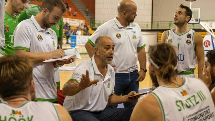 TAU Castelló-Cáceres, duelo de necesitados en el Ciutat de Castelló