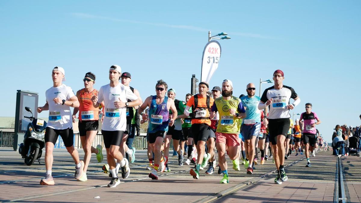 En imágenes | Búscate en la Maratón Mann Filter de Zaragoza