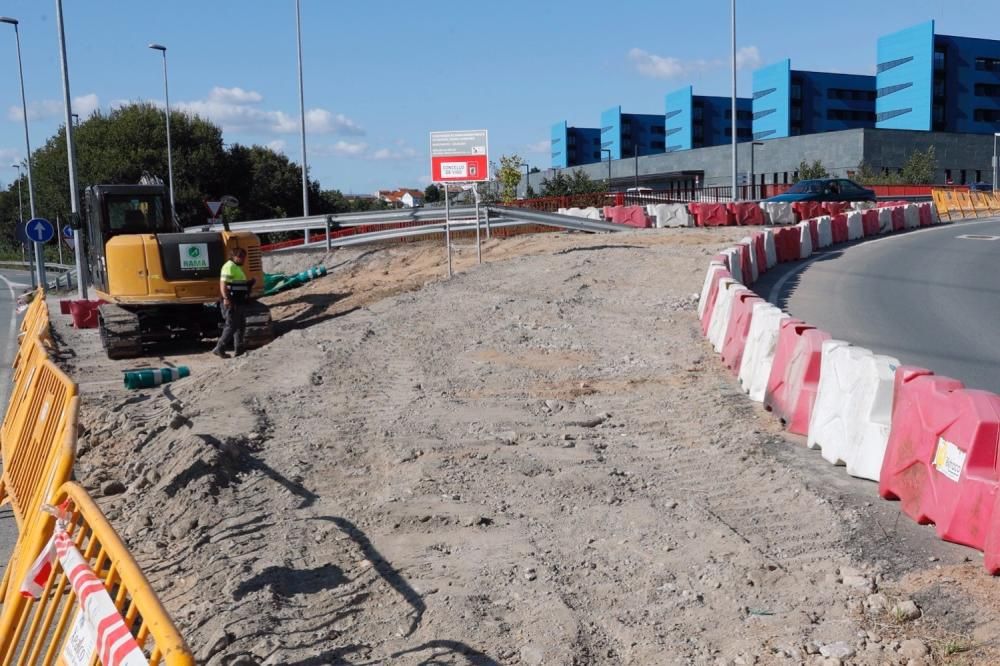 Vigo habilita el acceso desde Clara Campoamor al parking gratuito del Cunqueiro