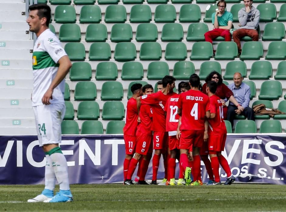 Galería del partido entre el Elche CF y el Sevilla Atlético