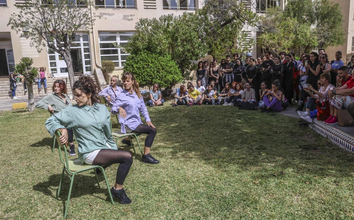 La danza se refugia en Alicante del terremoto de Turquía