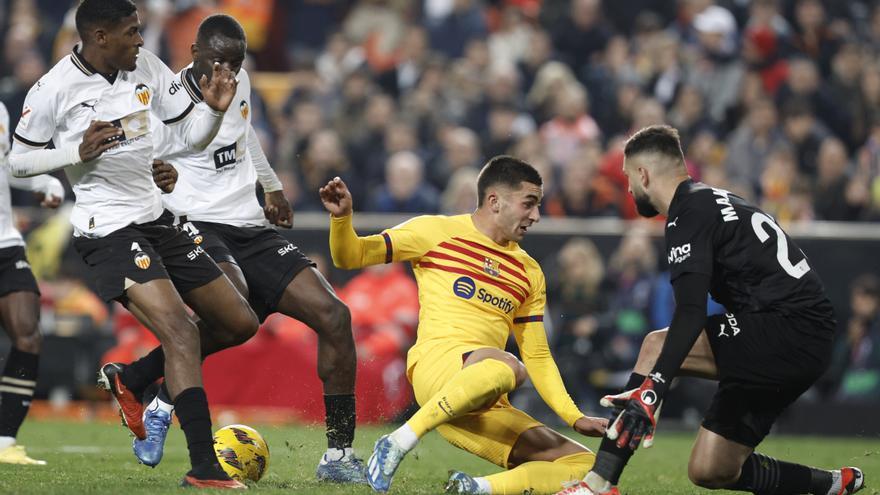 Mestalla sostiene al Valencia en su peor momento de la temporada