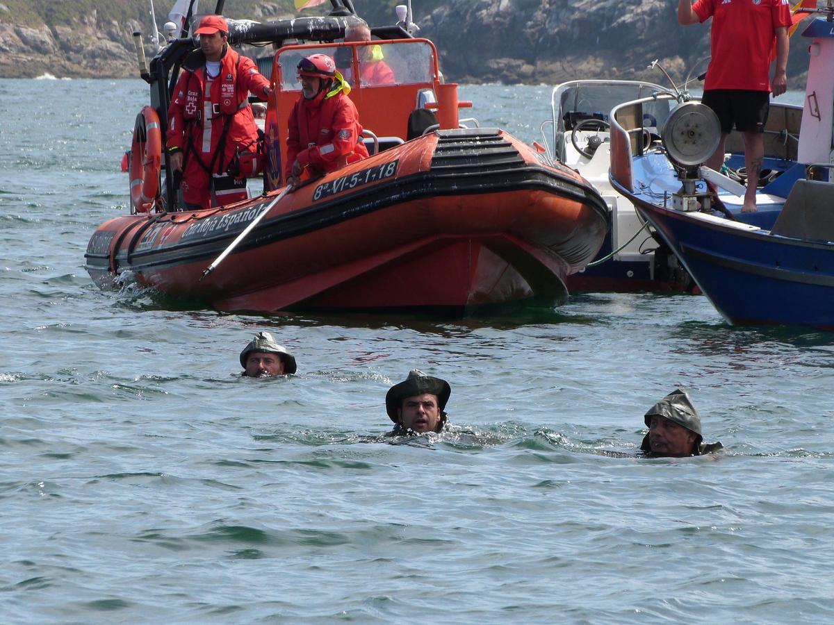 Milagre en Laxe: a Virxe do Carme resucita a un mariñeiro na recreación do Naufraxio Milagre en Laxe: a Virxe do Carme resucita a un mariñeiro na recreación do Naufraxio