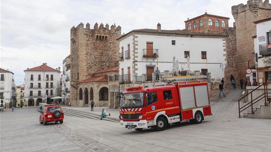 Diputación destina cerca de 100.000 euros a dotar de Planes de Emergencia a los municipios cacereños