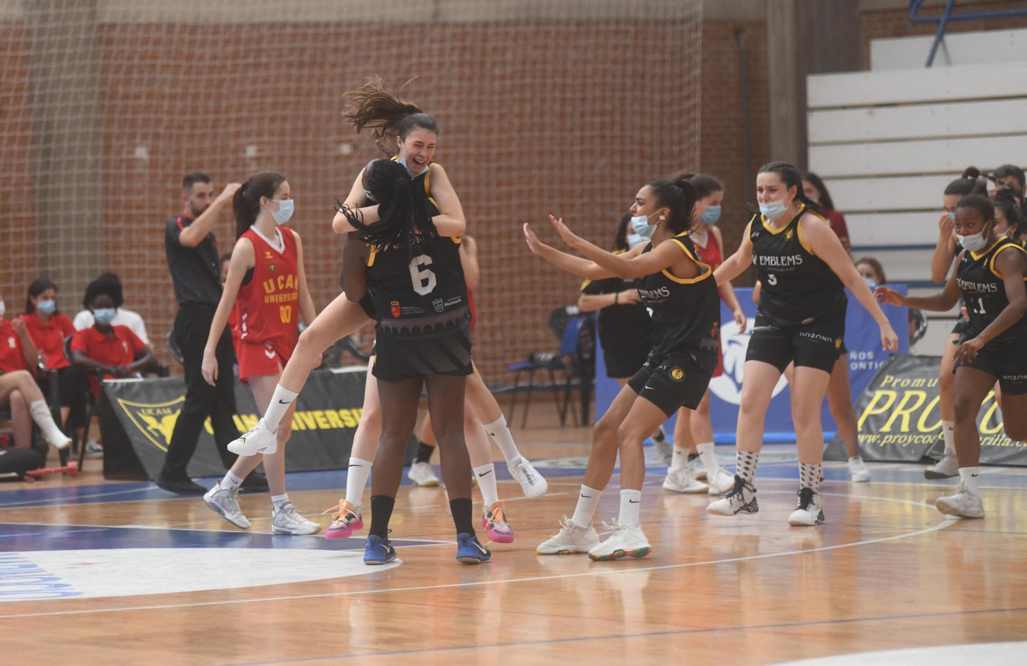 Final de baloncesto junior femenino