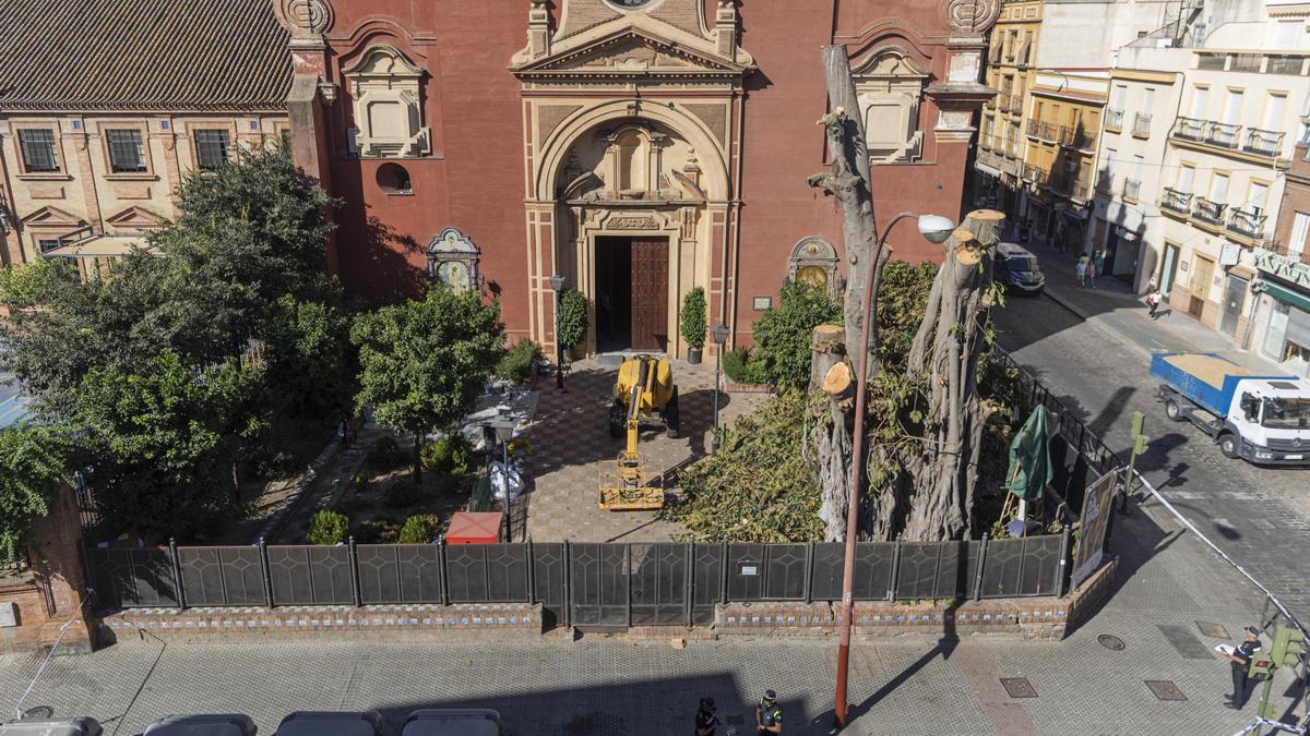Vista aérea de la plaza de la Iglesia de San Jacinto, que será remodelada con la obra de Pagés del Corro (imagen de archivo)