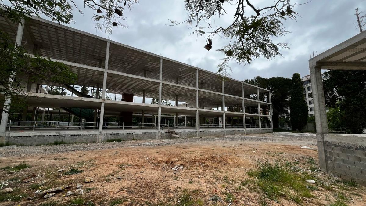 Obras paralizadas del IES Rei en Jaume, en una imagen de hace unos días.