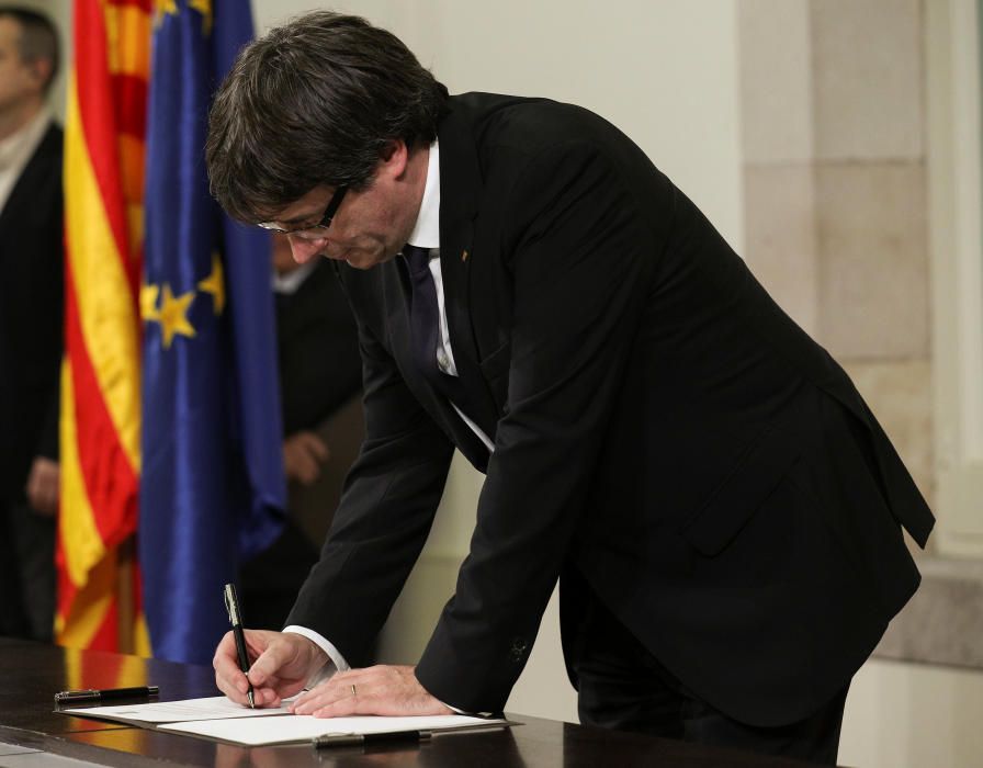 Les millors fotos de la compareixença de Puigdemont