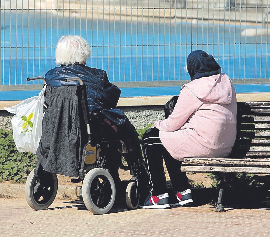 La esperanza de vida de las mujeres es mayor. 