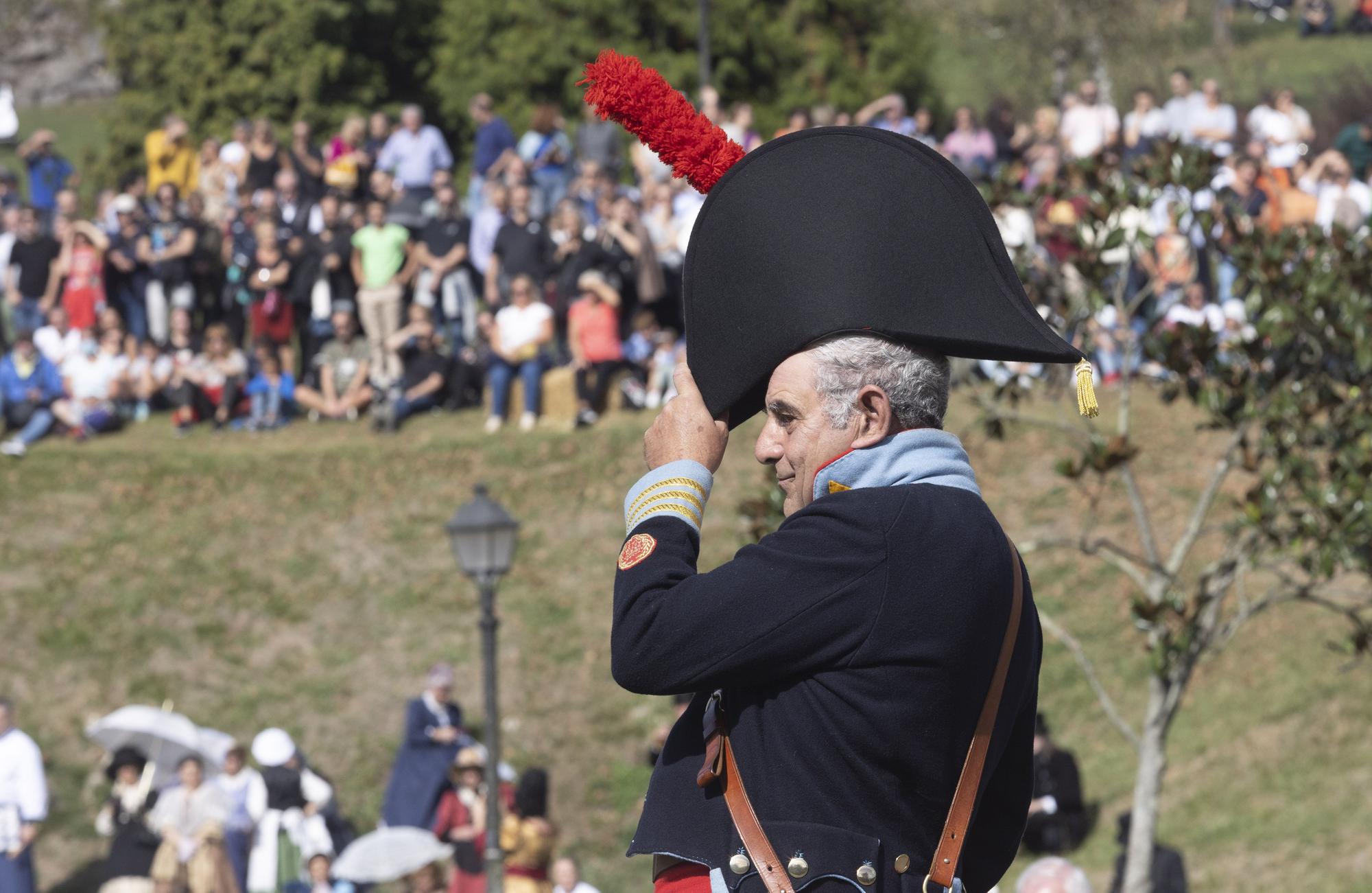 EN IMÁGENES: Así fue la recreación de la batalla del Desarme, en Oviedo