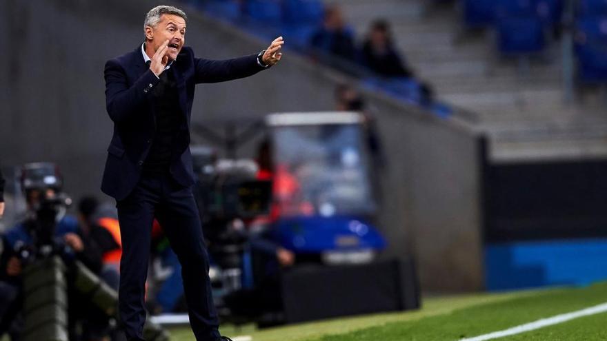 Escribá, durante el paritdo en el RCDE Stadium. // EFE