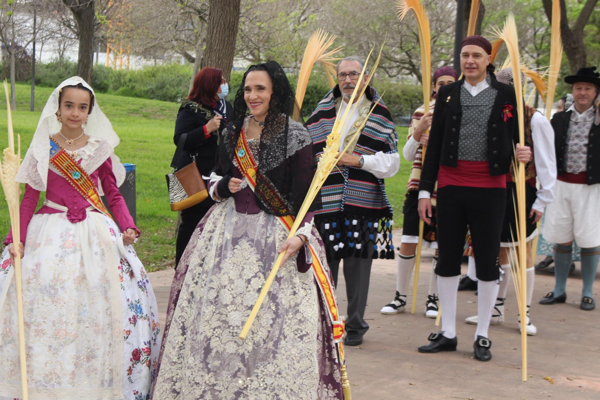 Domingo de Ramos en Beniferri con la burrita "Matilde"