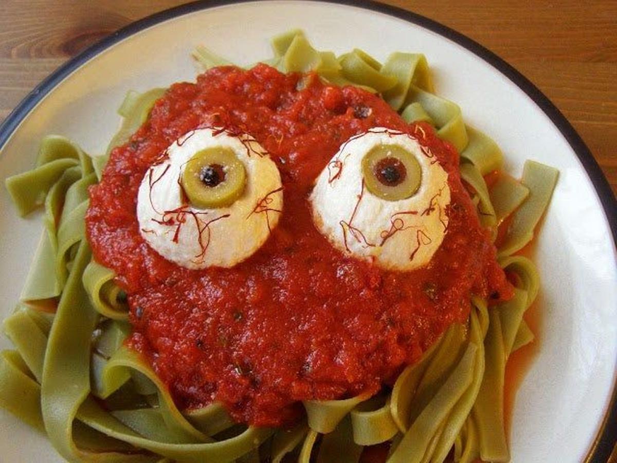 Espaguetis con ojos