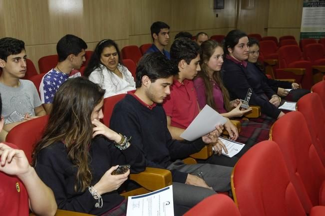 ENTREGA PREMIOS OLIMPIADA DE FISICA