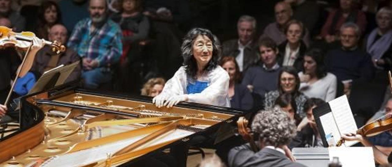 La pianista y directora Mitsuko Uchida.