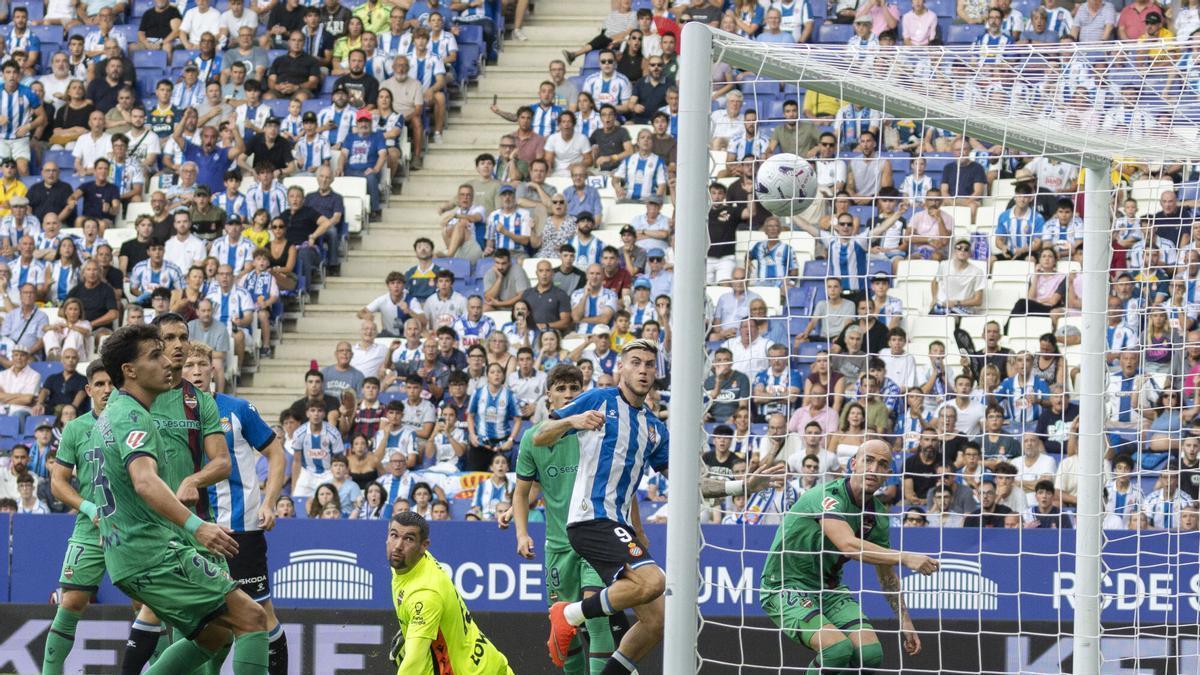 Entrevista a Oriol Rey, jugador del Levante UD