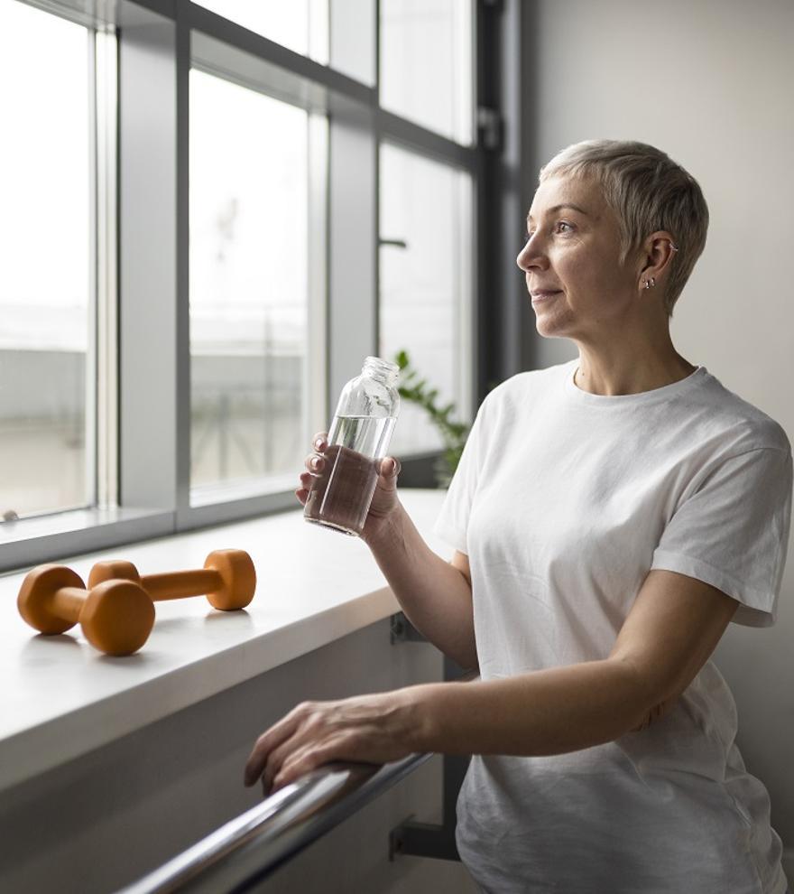 Dieta del agua, ¿podemos adelgazar varios kilos a la semana sin pasar hambre?