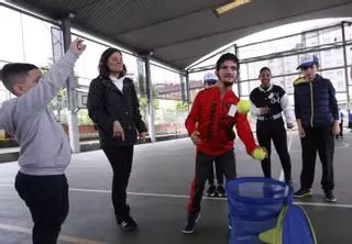 Juegos sin barreras por la inclusión, así es la actividad del colegio Pumarín y el de Educación Especial de Castirllo