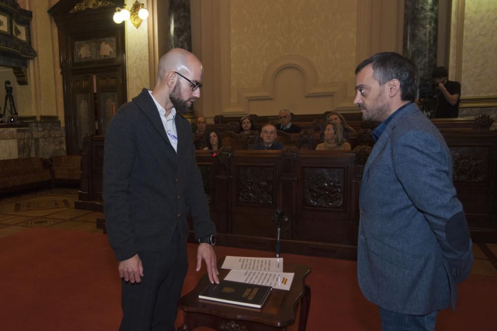 Antonio Pachón toma posesión como concejal del PSOE en el pleno