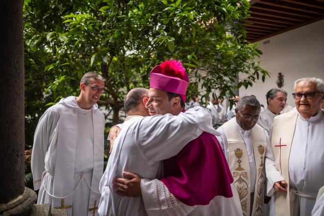 Ordenación del nuevo obispo de Tenerife Eloy Santiago