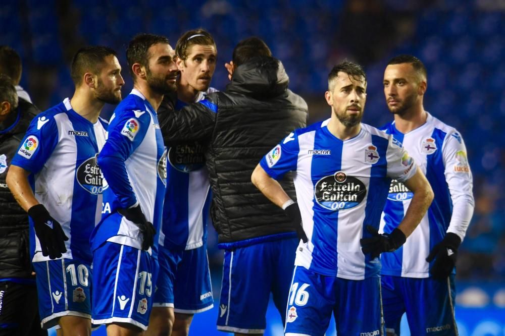 El Dépor cae en Riazor ante el Valencia