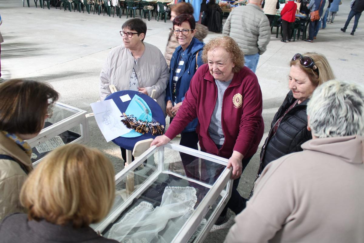 Así es el gran Encuentro de Encaje de Bolillos de Mieres