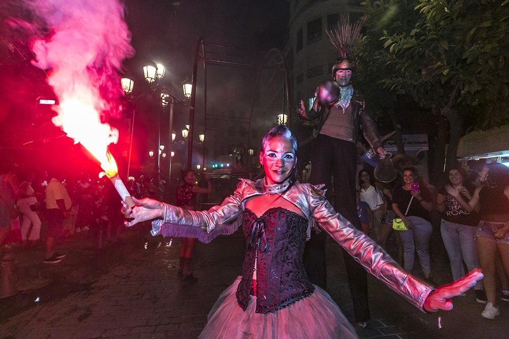 Fotogalería/ El Circo toma la calle.