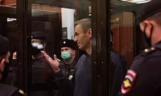 El opositor ruso Alexéi Navalni muere súbitamente en prisión