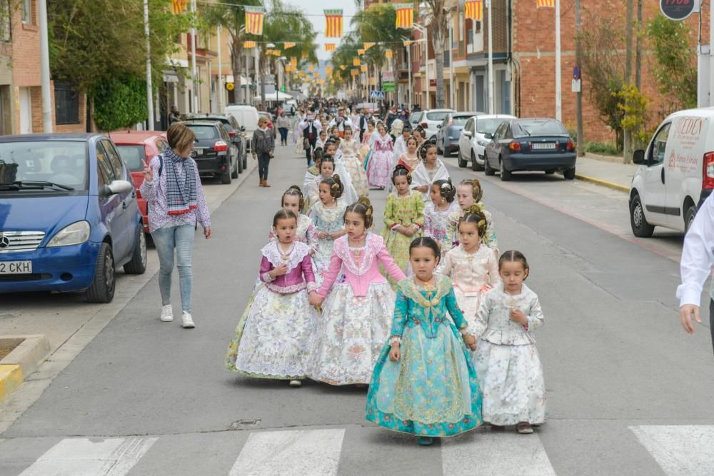 Montserrat celebra sus fallas