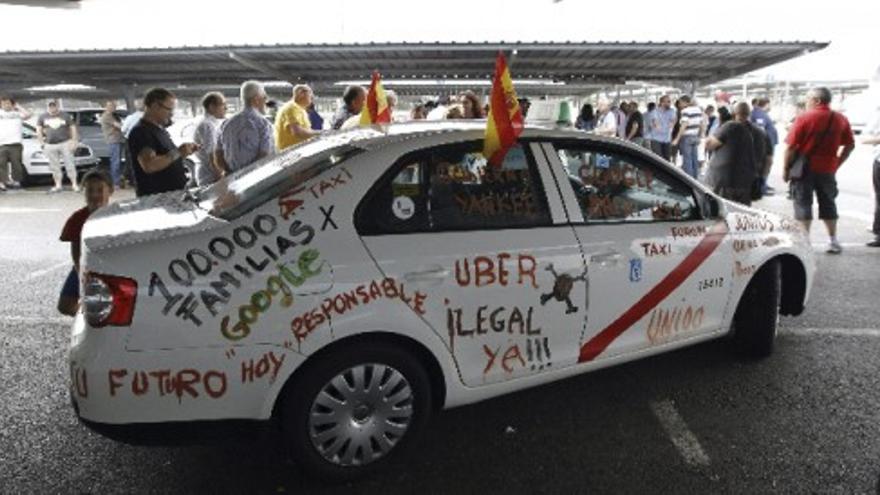 La empresa UBER no podrá operar en España