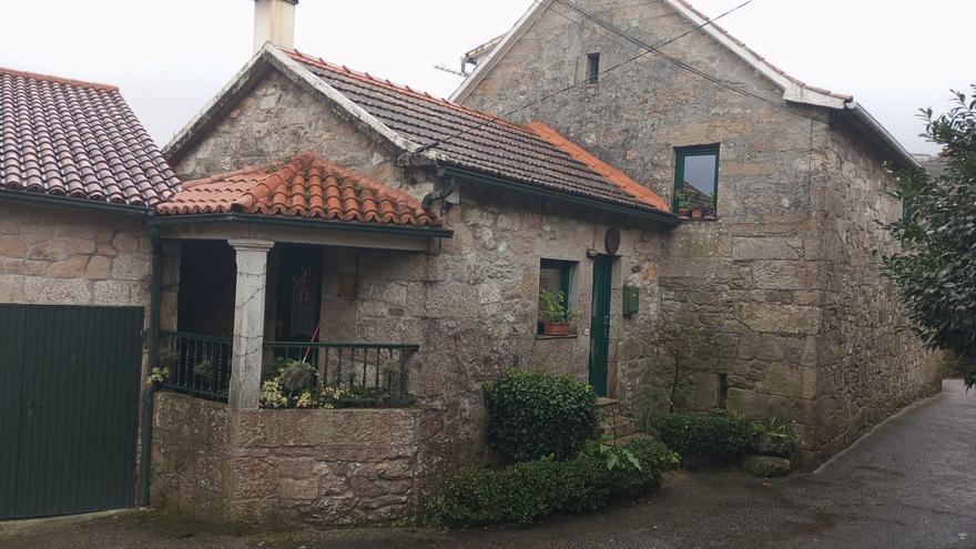 «Le pasó a la mejor señora de Cotobade. Le deshizo la cabeza, el cráneo, le rompió las costillas…»