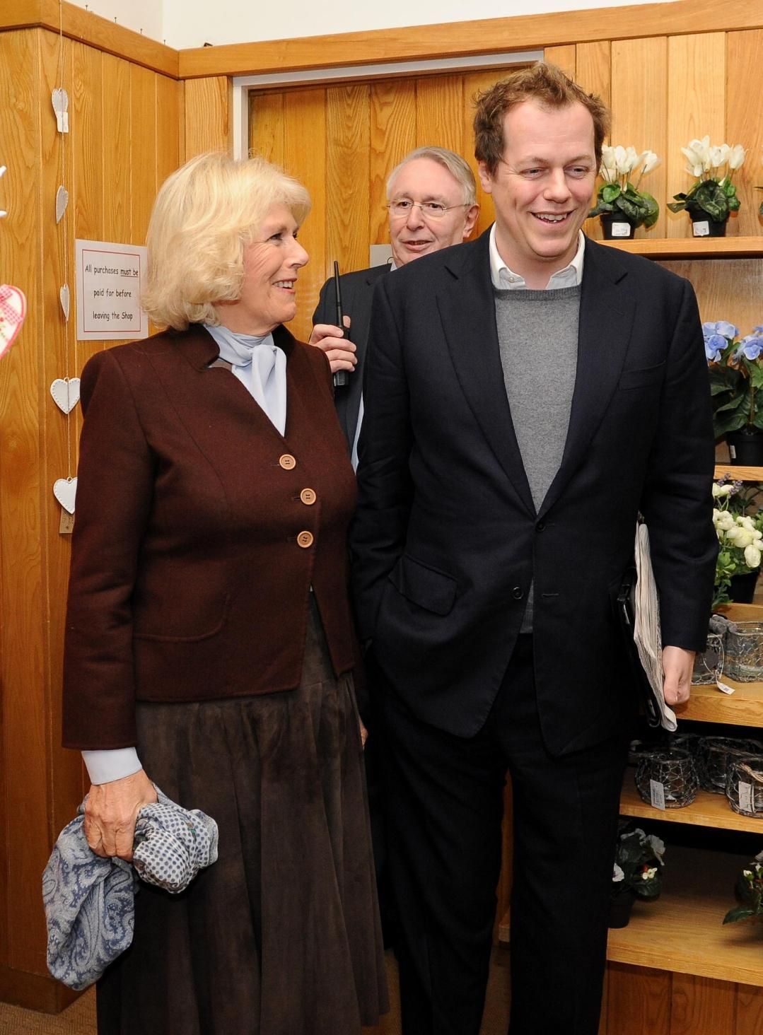 Camilla junto a su hijo Tom Parker Bowles