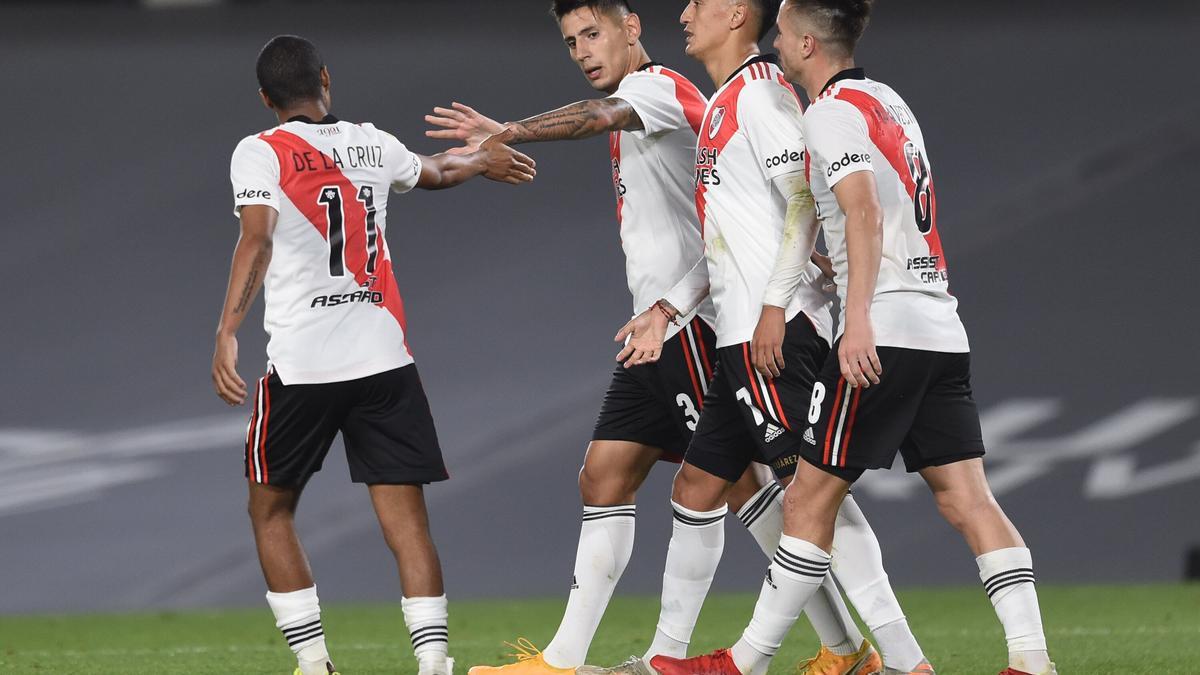 El River Plate, líder.