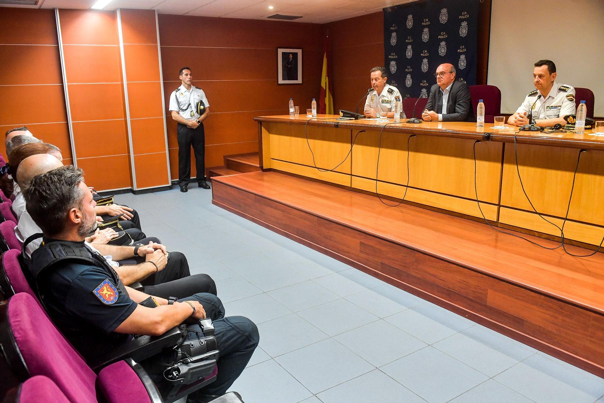Presentación de 184 nuevos policías nacionales para Canarias