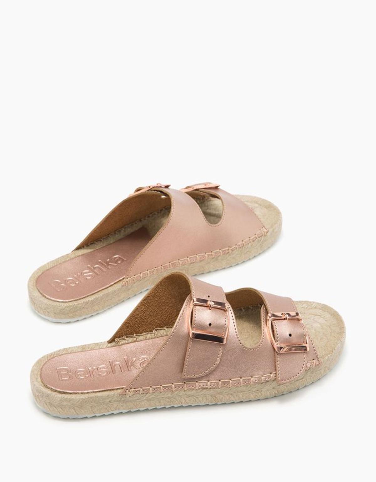 Las sandalias imprescindibles de las rebajas 2017: Bershka