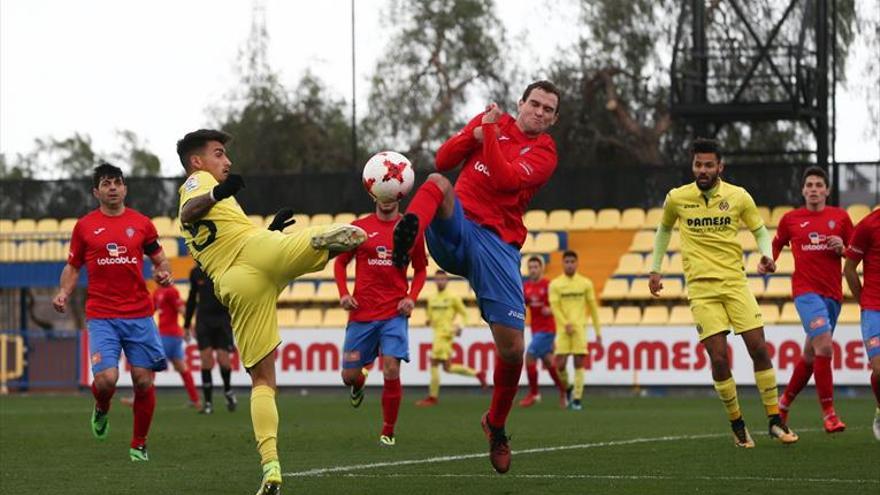 El Villarreal C, incapaz de derribar el rocoso muro del Rayo Ibense