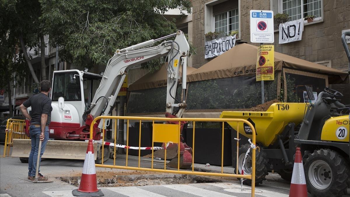 Actuaciones frente a los jardines de Marcos Redondo, donde está previsto ubicar unos barracones.