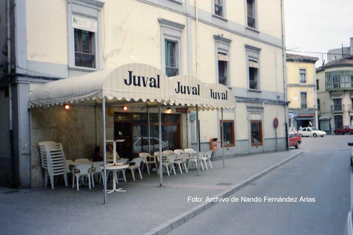Imagen del antiguo Juval, anterior negocio.