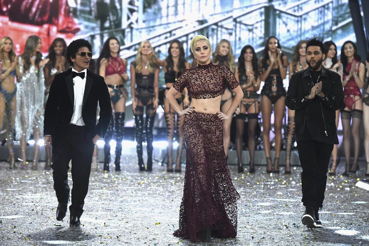 Victoria's Secret Fashion Show 2016: Bruno Mars, Lady Gaga y The Weeknd