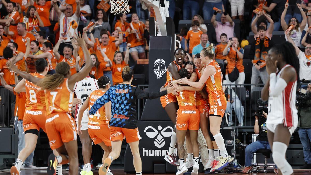 Anderson dona al València la seva quarta Lliga a toc de botzina i tomba el Casademont