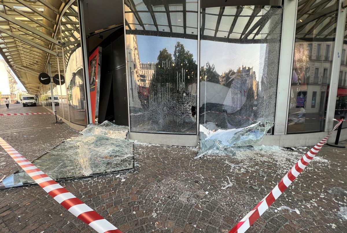 Aftermath after a third night of riots between protesters and police in France